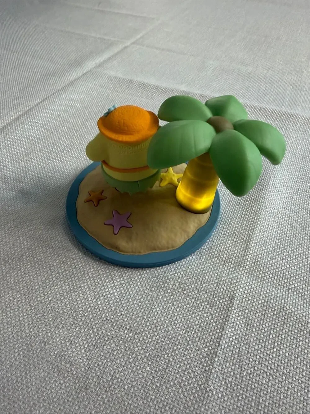 Miniso Pompompurin Palm Night Light